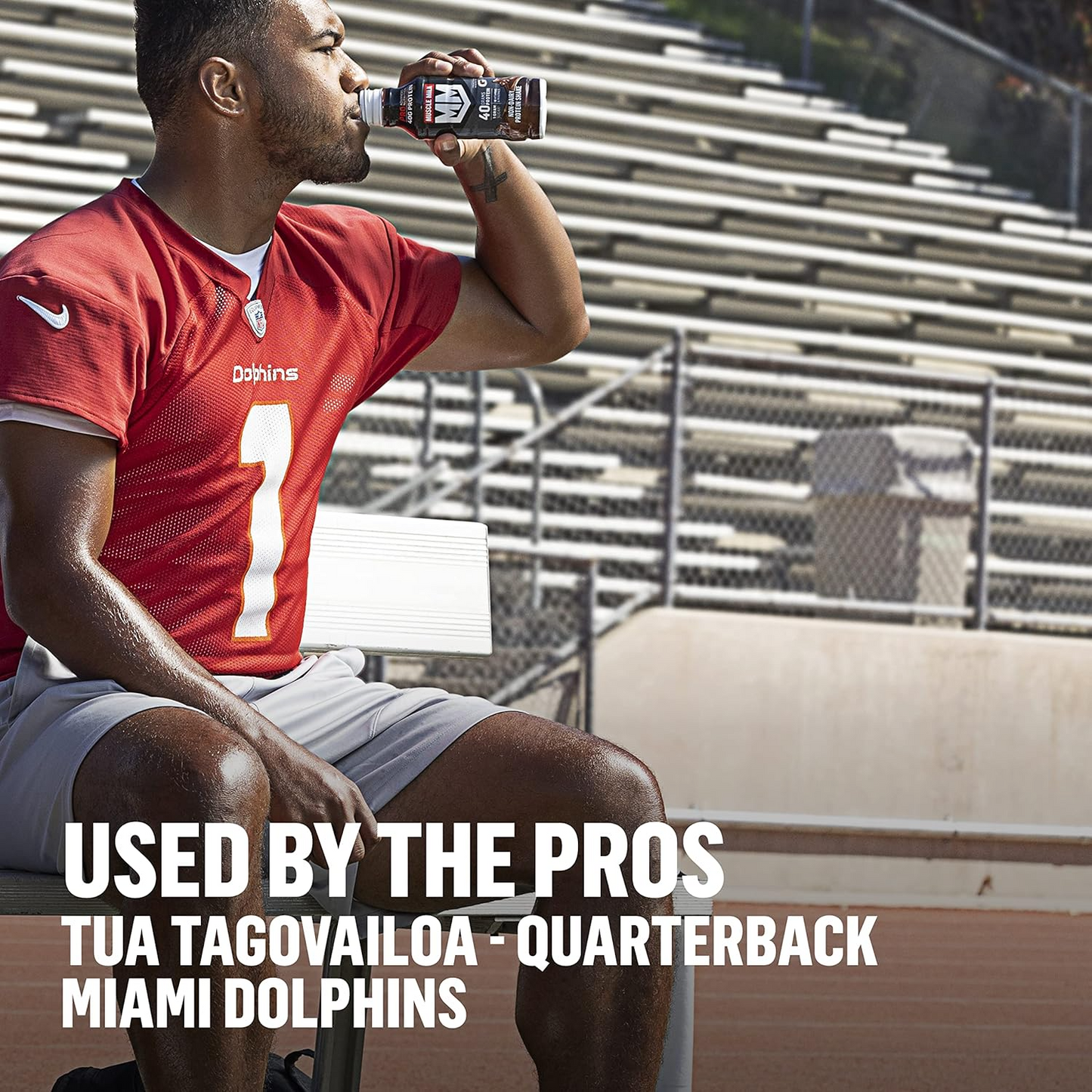 Muscle Milk Pro Advanced Nutrition Protein Shake, 14 Fl Oz Bottle, 12 Pack, 40g Protein, 1g Sugar, 16 Vitamins & Minerals, 6g Fiber, Workout Recovery, Packaging May Vary